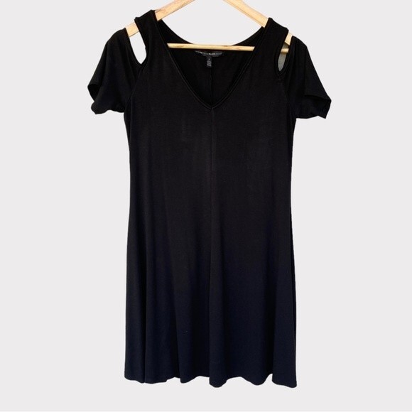 WHBM Cold Shoulder Black Short Sleeved V-Neck Jersey Dress - Size Small - Picture 2 of 8